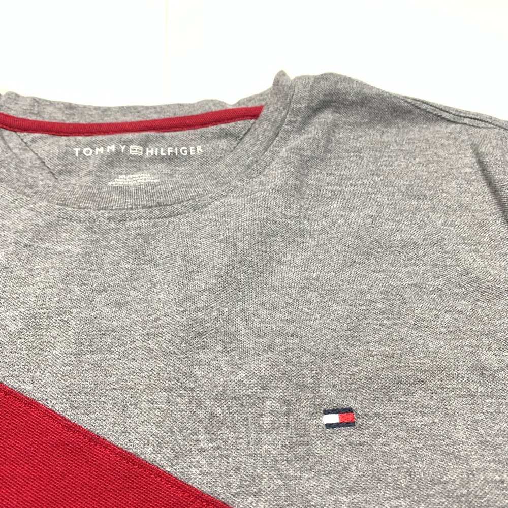 Vintage Tommy Hilfiger T-Shirt